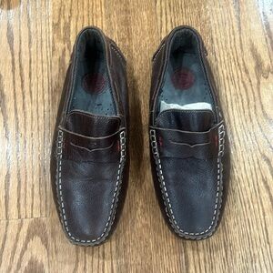 Wedding shoes size 9/5 leather won good condition use one time